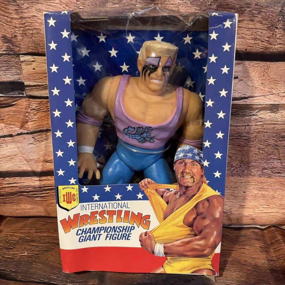 Vintage IWC Sting Giant Figure Wrestling Action Figure Rare KO International